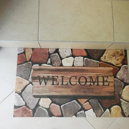 Apartman Eva *