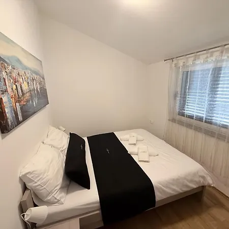 Apartament Eva *