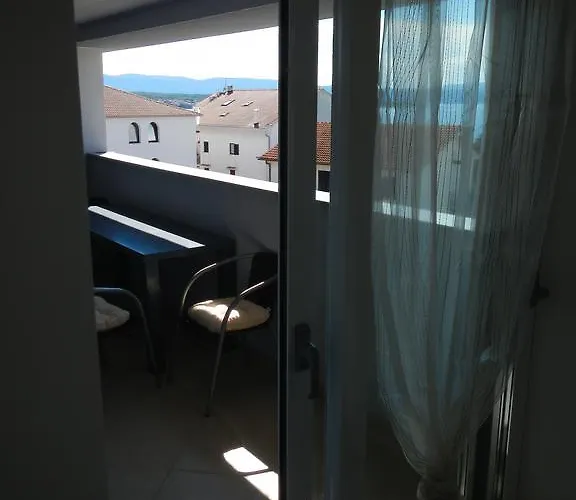 Eva Apartman Malinska